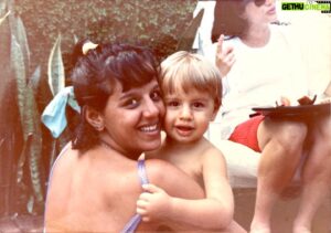 Pedro Beloniel Instagram - Feliz dia das mães @mbbenoliel , te amo!