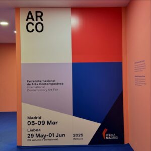 Pedro Granger Instagram - ARCO Lisboa 2024.

E quando uma das coisas que mais gostaste da feira de arte contemporânea deste ano te faz andar 30 anos atrás no tempo?
Das duas uma :
Ou faz de mim um clássico, ou quer dizer que já não vou para novo 🤷🏼‍♂️.

#PedroGranger #Arco #ArcoLisboa #ArcoLisboa2024 #Art #ArteContemporanea #Lisboa #Monopolio #monopoly #isaquepinheiro
