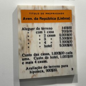 Pedro Granger Instagram - ARCO Lisboa 2024.

E quando uma das coisas que mais gostaste da feira de arte contemporânea deste ano te faz andar 30 anos atrás no tempo?
Das duas uma :
Ou faz de mim um clássico, ou quer dizer que já não vou para novo 🤷🏼‍♂️.

#PedroGranger #Arco #ArcoLisboa #ArcoLisboa2024 #Art #ArteContemporanea #Lisboa #Monopolio #monopoly #isaquepinheiro
