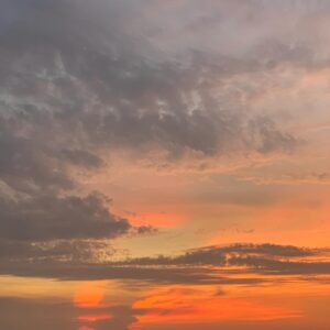 Peemapol Panichtamrong Instagram - forever chasing sunsets