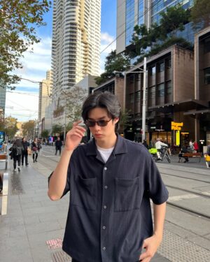 Peemapol Panichtamrong Instagram - When in Sydney 🇦🇺🤩 #cosstores #COSThailand