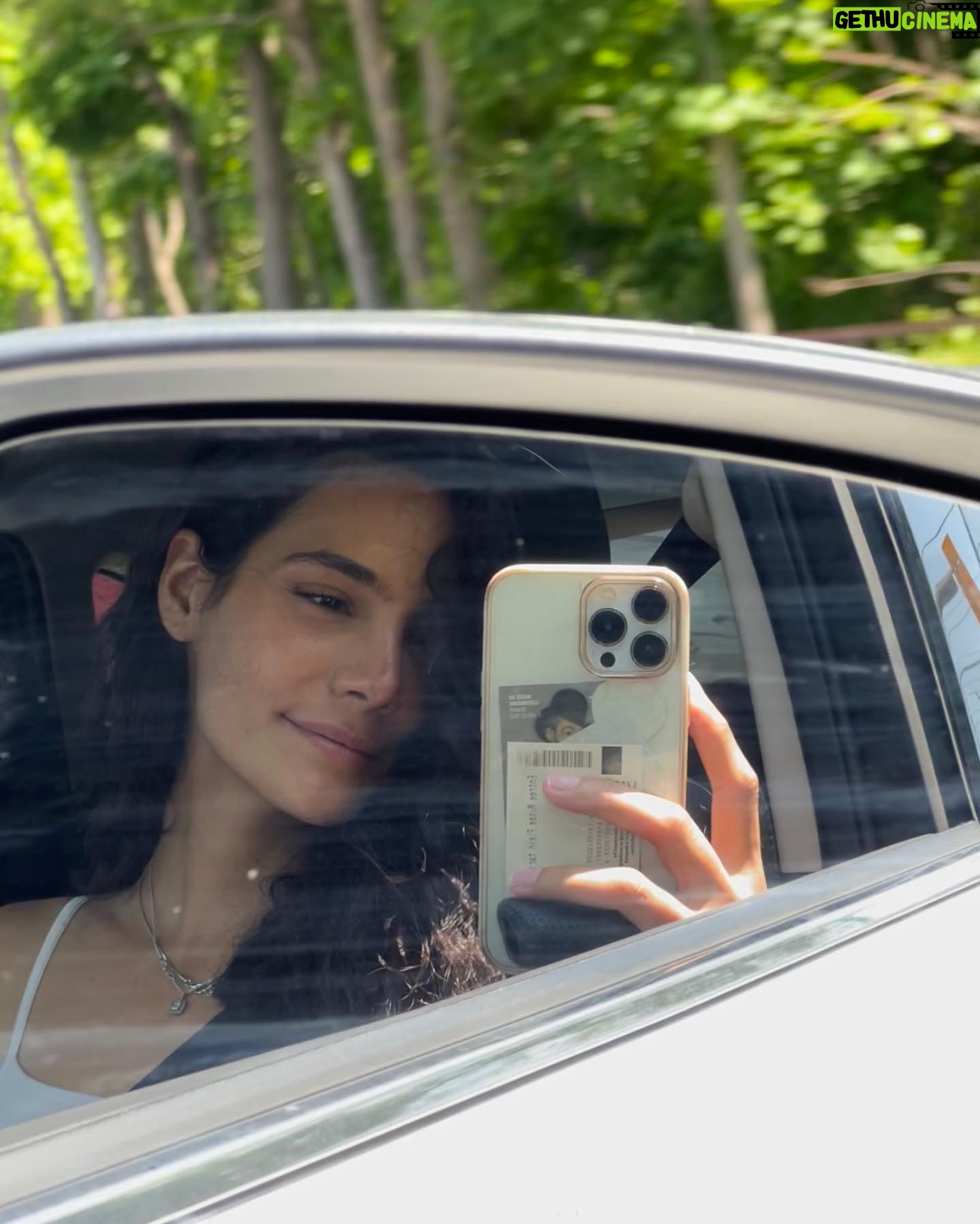 Pegah Ghafoori - 2.4K Likes - Shkoot shkoot❤️🛴🎞️