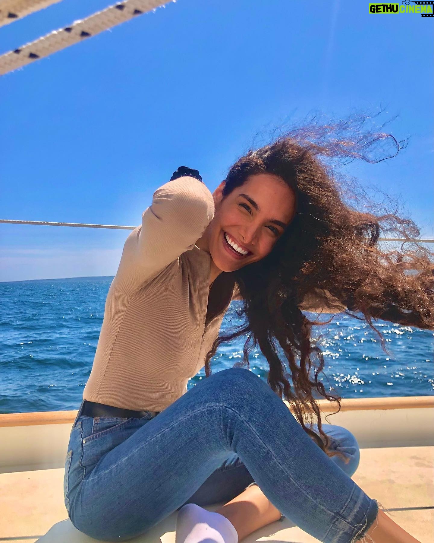 Pegah Ghafoori - 1.4K Likes - There’s just something about being surrounded by a bunch of incredible storytellers on a boat for hours… Grateful for the conversations I had yesterday. You know who you are. ❤️