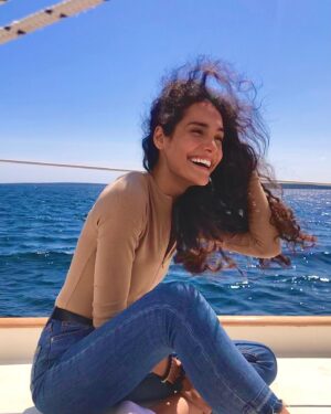 Pegah Ghafoori Instagram - There’s just something about being surrounded by a bunch of incredible storytellers on a boat for hours… Grateful for the conversations I had yesterday. You know who you are. ❤️