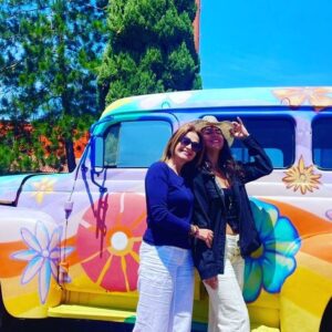 Peggy Stathakopoulou Instagram - Στα ταξίδια μας💕 Κορούλα μου Αγάπη της ζωής μου💕