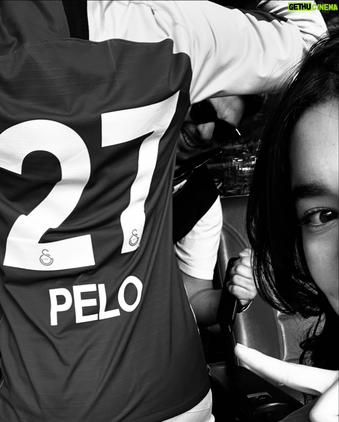 Pelin Karahan - 155K Likes - ❤️💛 🦁❤️💛🦁❤️💛🦁