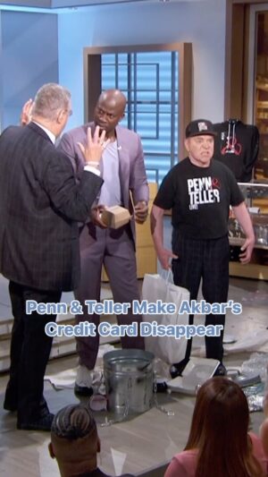 Penn Jillette Instagram - How did they do this? 🫢😂

#pennandteller #pennjillette #teller #magic #comedy