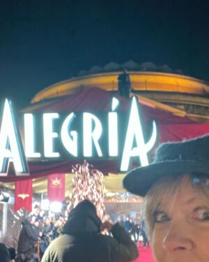 Penny Smith Instagram - My giddy goat … this show is heart stopping. A circus like no other. The costumes. The feats. The feets. Extraordinary. @alegria.cirquedusoleil at the Royal Albert Hall.