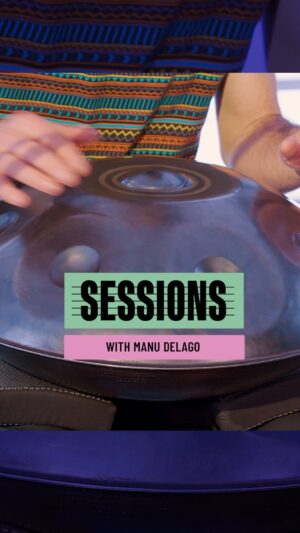 Penny Smith Instagram - What a mesmerising Scala Session performance by Manu Delago!
 
Here he is performing ‘Docklands’ on the handpan with Mad About Lemon and Clemens Rofner 🎶
 
@manudelagomusic @madaboutlemon @clemensrofnermusic @whichpennysmith #manudelago #handpan #scalasession