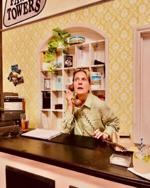 Penny Smith Instagram - Accessing my inner Sybil.. “ I KNOW… I know… I know *cackle *cackle”… for a trip to #fawltytowers #fawltytowerswestend @apollotheatre - with a crack cast…..