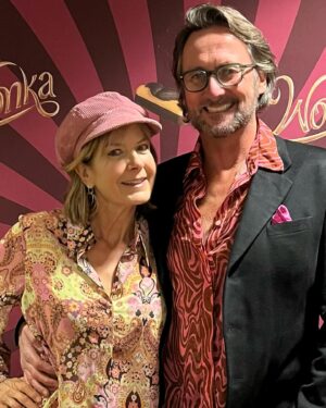 Penny Smith Instagram - Wonka- ness at the Festival Hall. #wonka #premiere #colours #pinkhat