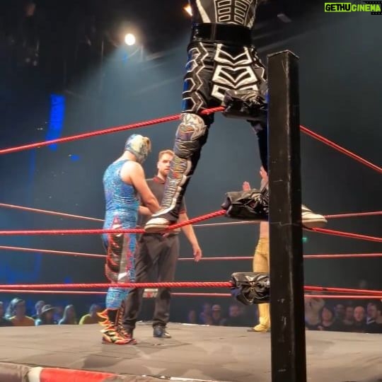 Pentagón Jr. - 8.3K Likes - Muchas gracias Francia @bzwrestling #luchabrothers #penta_zero_miedo #zeromiedo #penta #animo #aaa #AEW #wrestling #champion #luchaaaa #prowrestlingtraining