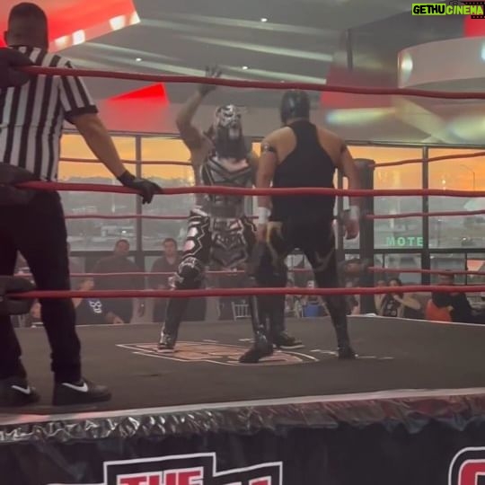 Pentagón Jr. - 6.1K Likes -