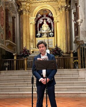 Pepe Rodríguez Instagram - Es un orgullo ser el primer pregonero en honor de la virgen de la caridad !! Agradezco a todos los illescanos que pensaran en mi para ello.no hay nada mas emocionante que sentirte querido y acompañado de tu gente. la visita a Illescas debe incluir siempre la visita a este templo que también gestiona @elgrecoillescas.funcave .no solo se come en Illescas. Cinco cuadros de el greco nos esperan .Salud !!!!