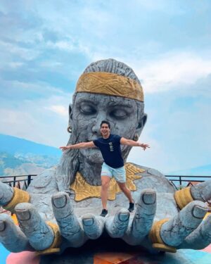 Pepe Valdivieso Instagram - Medellín es una chimba 🥳 🇨🇴 
#colombia #medellin #comuna13 #elpoblado