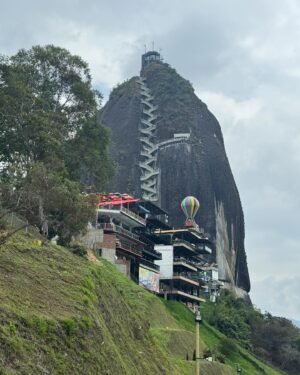 Pepe Valdivieso Instagram - Guatapé 🇨🇴✨

#guatape #colombia