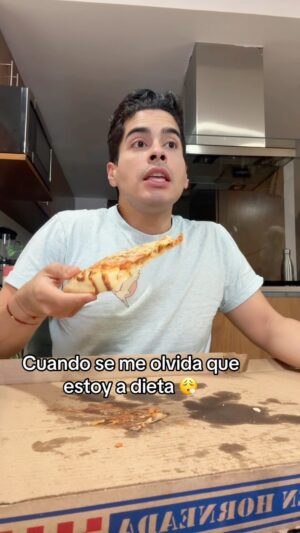Pepe Valdivieso Instagram - Soy muy distraído 😭😢 #comedia #humor