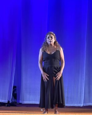 Pepón Nieto Instagram - LOLITA FLORES. Sin palabras. Corran al @teatroespanol_madrid a verla!!! Es Poncia, es Bernarda, es Lorca. Fantástico el texto y la dirección de @luisluquecabrera Enhorabuena a todo el equipo!!! Gracias @lolitafoficial por regalar tan generosamente tu arte y tu talento. Te quiero compañera ❤️