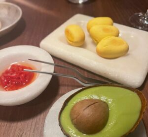 Pepón Nieto Instagram - Que ganas tenia de venir a @dspeak_madrid de @diegoguerrero y que alegria hacerlo con mis @melaniolivares y @nachonugo Gracias @balboacomunicacion.es por recomendarnos esta maravilla de restaurante y hacernos disfrutar de esta fantástica cena ❤️