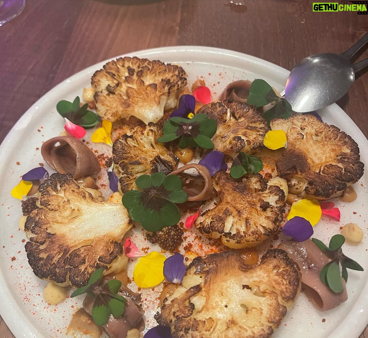 Pepón Nieto - 2.8K Likes - Que ganas tenia de venir a @dspeak_madrid de @diegoguerrero y que alegria hacerlo con mis @melaniolivares y @nachonugo Gracias @balboacomunicacion.es por recomendarnos esta maravilla de restaurante y hacernos disfrutar de esta fantástica cena ❤️