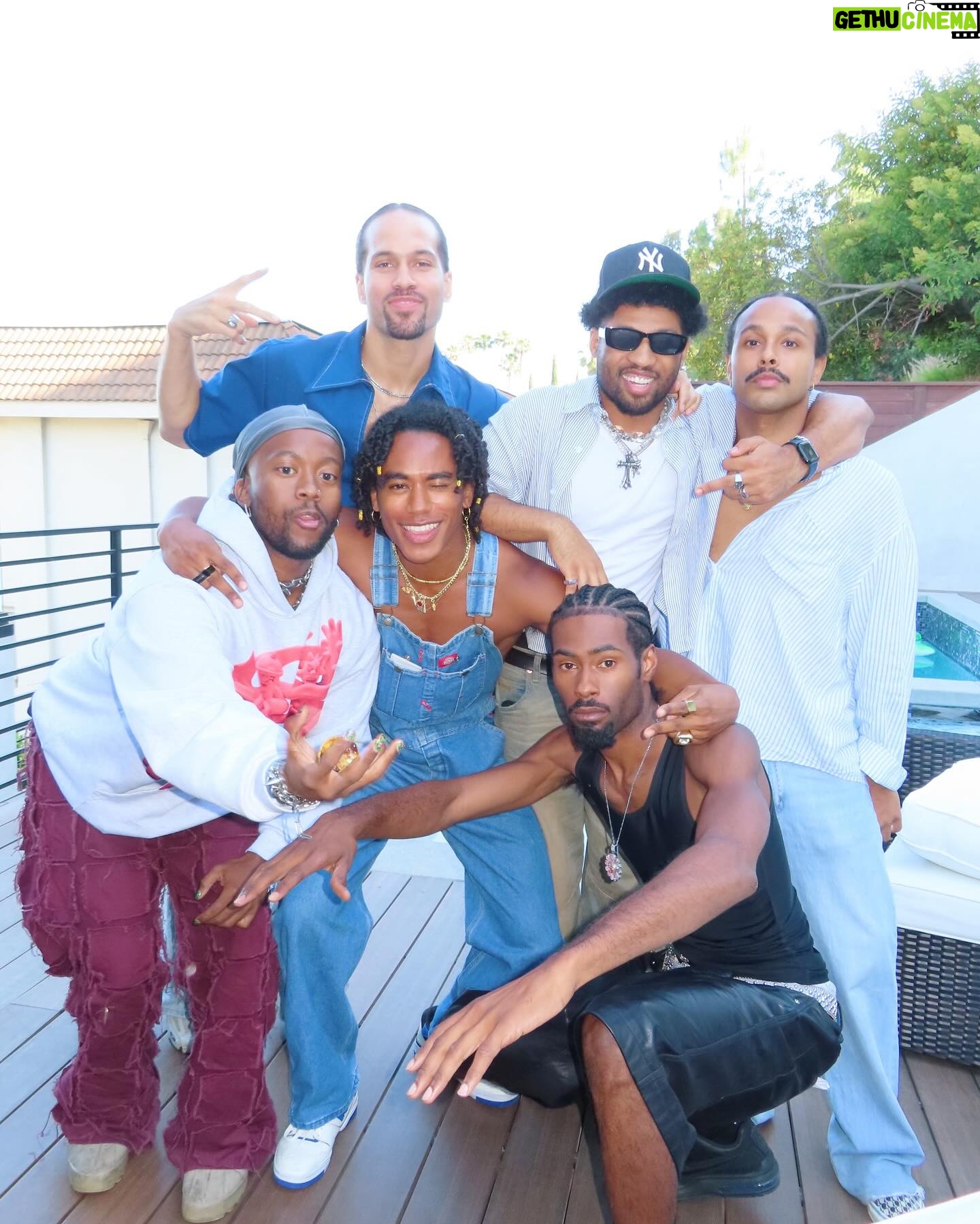 Perris Howard - 3 Likes - BBQ DAY