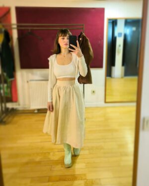 Pervin Bağdat Instagram - Yaşam dediğin.. anları birbirine ekle ; en güzellerini kalbinde sakla 🫶🏽