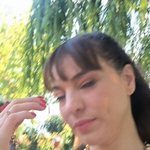 Pervin Bağdat Instagram - Balon etek modaymış ; fyi ! 😋
