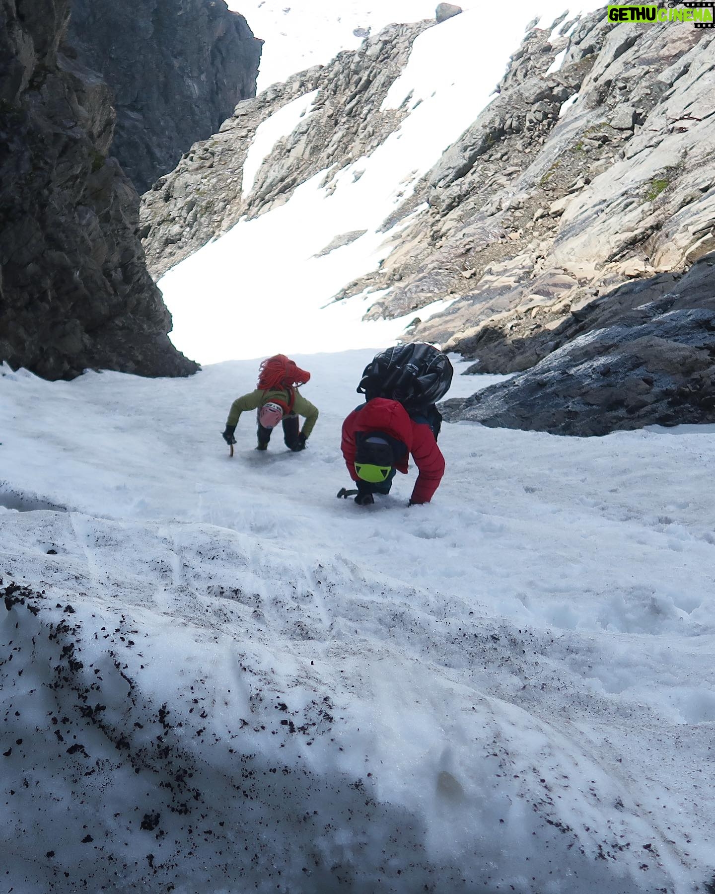 Pete Whittaker - 5.9K Likes - SĆørveggen (South Wall) of Gjertvasstind
With 'condensed weekend warriors' @mariaugustahs and @salvesenfjellsport
nice to get back in the hills and on some technical mountainous terrain/cracks after so much plastic pulling recently.
2nd free ascent? after @lmsolber and @sveslegard
1. Notice the ice splitter on the left Ćyvind demonstrates crimping cray
2. Setting off on crux
3. Top of crux pitches (was intending to link 2 together, ended up linking 3 by accident š
)
4. Mari following second to last pitch
5 & 6. Actually the approach even though it looks like the decent...
7. Ended up being a long day. Estimated time back home > Sunday at 11pm. Actual time home > Monday 9pm š
A very nice route and trip, thanks Mari and Ćyvind
@patagonia_climb
@wildcountry_official
@sterlingrope
@unparallelup