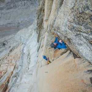 Pete Whittaker Instagram - New article from my Patagonia trip now on the @wildcountry_official Blog, where i share some thoughts and things i learnt from my trip in Feb.

Use the link in my stories, or head over to the Wild Country website blog.

📸 Thanks @julia.cassou for the great shots 🤙

Photo 1. Pitch incomplete on El Mocho 

Photo 2. Approach to El Mocho

Photo 3. I lost 😅

Photo 4. Following @seanvillanuevaodriscoll after another solid lead 

Photo 5. Freeing the crux 8a pitch on Andá Pa Alla