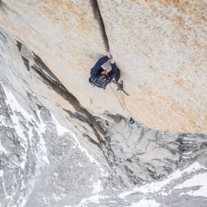 Pete Whittaker Instagram - New article from my Patagonia trip now on the @wildcountry_official Blog, where i share some thoughts and things i learnt from my trip in Feb.

Use the link in my stories, or head over to the Wild Country website blog.

📸 Thanks @julia.cassou for the great shots 🤙

Photo 1. Pitch incomplete on El Mocho 

Photo 2. Approach to El Mocho

Photo 3. I lost 😅

Photo 4. Following @seanvillanuevaodriscoll after another solid lead 

Photo 5. Freeing the crux 8a pitch on Andá Pa Alla