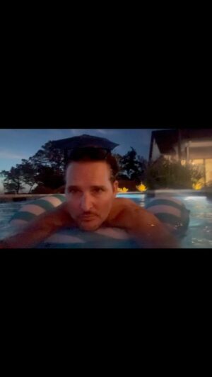 Peter Facinelli Instagram - Lazy Rivering. #SummerDaze
