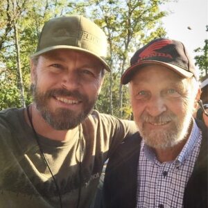 Peter Franzén Instagram - “Just like 2 peas in a pod.” ? 😀  My #dad . ❤️