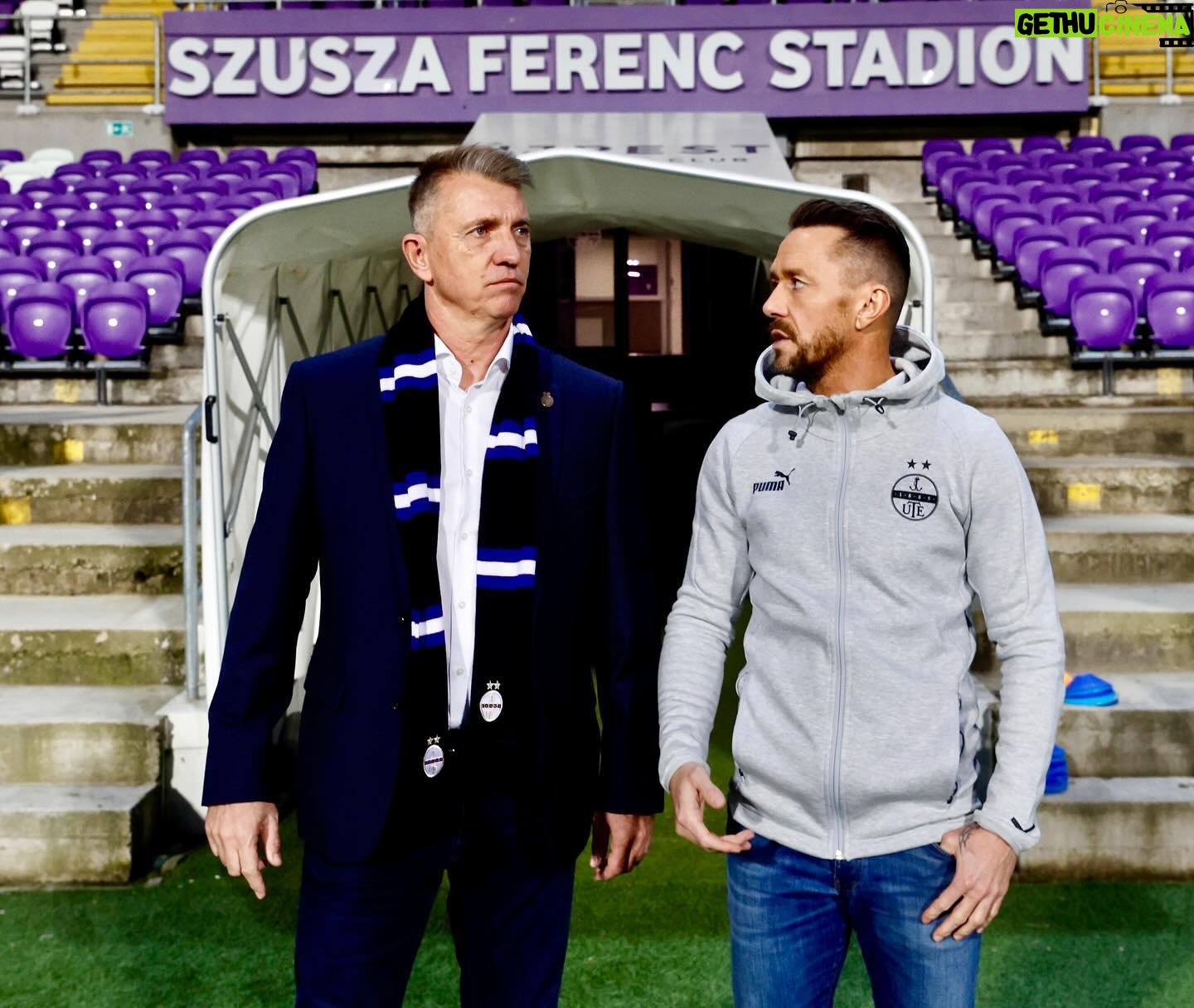 Péter Kabát - 22.5K Likes - Isten hozott újra Újpesten Mester!!!🙏💜 Sok sikert!!!💪🏻🔥 Hajrá Lilák!!!💜💜💜 Fotó: @photoreti