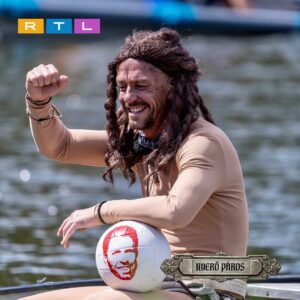 Péter Kabát Instagram - Szerintetek ma mi leszek?🤔😂🤪 A mai adás az biztos, hogy az egyik kedvencetek lesz, úgyhogy nézzetek minket 19:45-től az RTL-en a Nyerő Párost!!!💪🏻🔥❤️ #reklam #nyeroparos #rtl