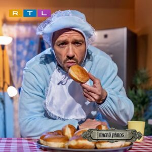 Péter Kabát Instagram - Szeretitek a kis babákat?👶🏻🥰 Ha igen, akkor a mai adást mindenképpen nézzétek, mert nagyon vicces lesz!!!😂🤣🤪 Ma este is Nyerő Páros 19:45-től az RTL-en!!!🥰🤟 #reklam #nyeroparos #rtl