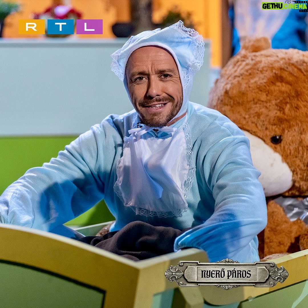 Péter Kabát - 12.9K Likes - Szeretitek a kis babákat?👶🏻🥰 Ha igen, akkor a mai adást mindenképpen nézzétek, mert nagyon vicces lesz!!!😂🤣🤪 Ma este is Nyerő Páros 19:45-től az RTL-en!!!🥰🤟 #reklam #nyeroparos #rtl