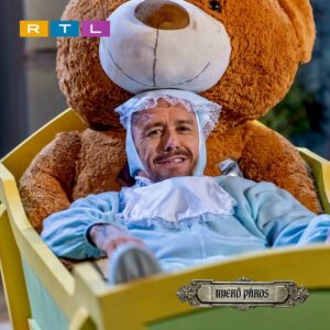 Péter Kabát Instagram - Szeretitek a kis babákat?👶🏻🥰 Ha igen, akkor a mai adást mindenképpen nézzétek, mert nagyon vicces lesz!!!😂🤣🤪 Ma este is Nyerő Páros 19:45-től az RTL-en!!!🥰🤟 #reklam #nyeroparos #rtl