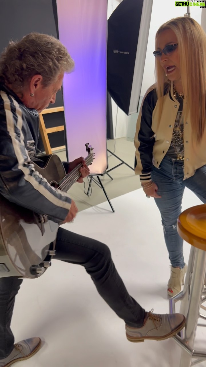 Peter Maffay - 16.4K Likes - Jam session with the one and only @maffay.de šš¤š»
