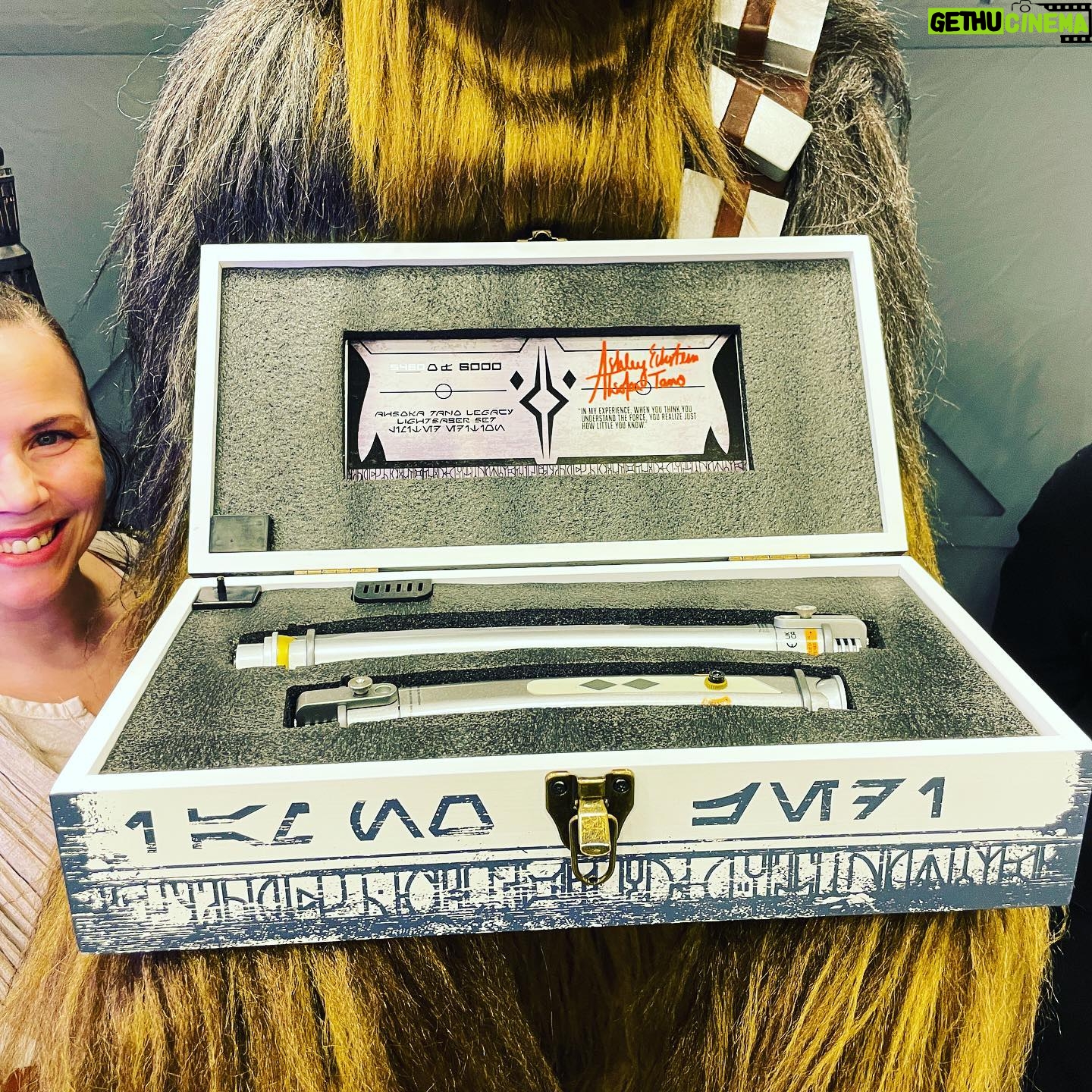 Peter Mayhew - 550 Likes - Only two hours left! If you’re here at @FanExpoDallas you can enter our raffle to win these Galaxy’s Edge LE Ahsoka Tano lightsabers signed by @AshleyEckstein herself! We’ll be pulling the raffle at 2pm at our table with @501ststargarrison.