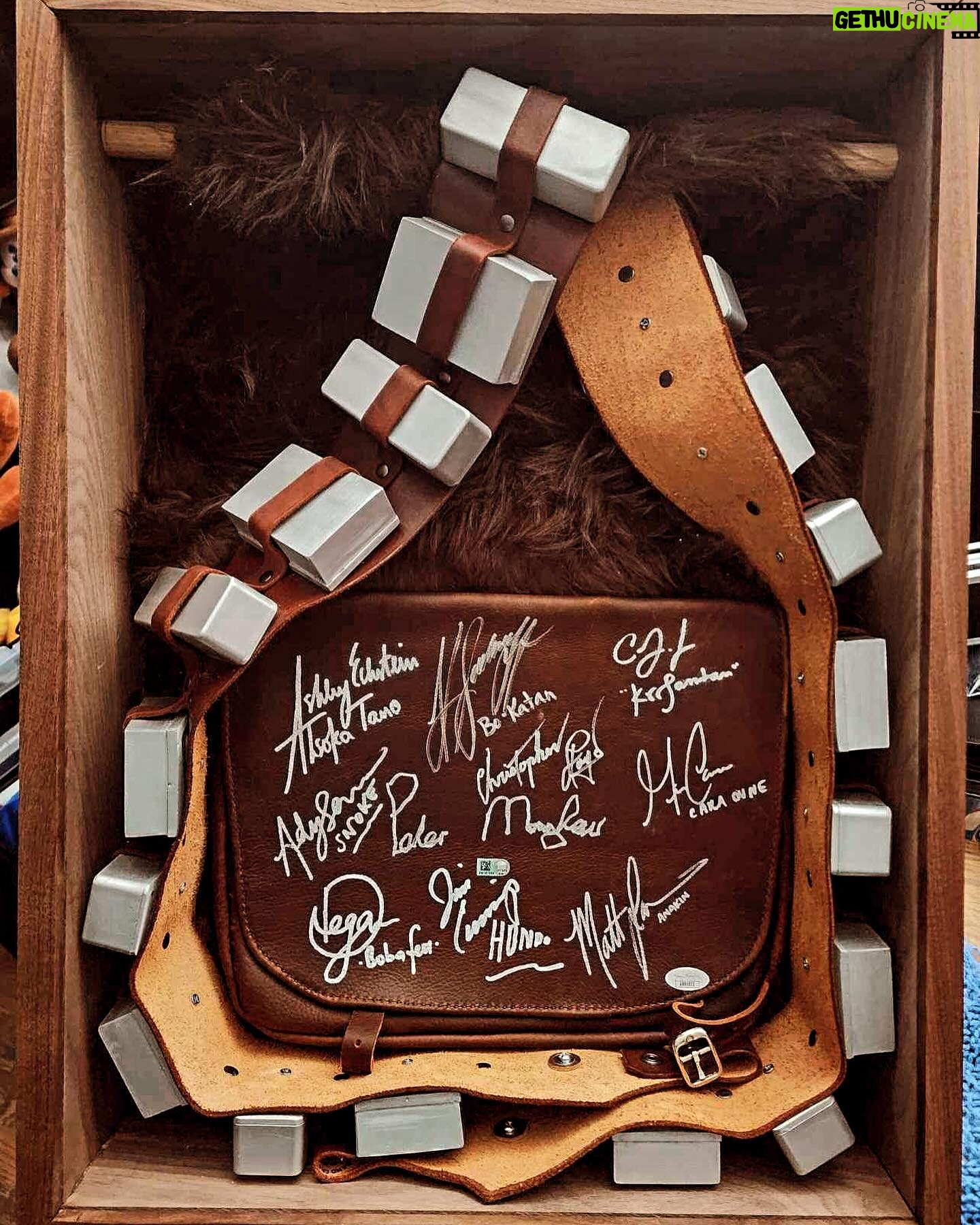 Peter Mayhew - 575 Likes - Check this out!! We had a REALLY special thing happen at @FanX this year. At Dallas FanExpo 2022, The Peter Mayhew Foundation partnered with @Whatnot to auction off an incredible donation of Peter’s final autograph, signed at Star Wars Celebration Chicago in 2019, a Chewbacca Satchel and Bandolier made by Mel Mattson. During FanX Salt Lake, the winner of that auction, Kevin Laslie, very kindly brought it back to our booth to show us the new signature additions and have a chat about how special winning that auction was for him. We love it when you share your memories with us, and we look forward to sharing more at Rhode Island Comic Con this November! Can you identify all the new autographs? We see @ashleyeckstein, @therealkateesackhoff and @mattlanter for starters and @jimjcummings, @careyljones and even @andyserkis signed this too! What a once in a lifetime piece! Thank you for showing us Kevin and thank you for helping the Wookiee give! #starwars #chewbacca #fanx #mayhewfoundation #autographs
📸 by @contentoncallorg
