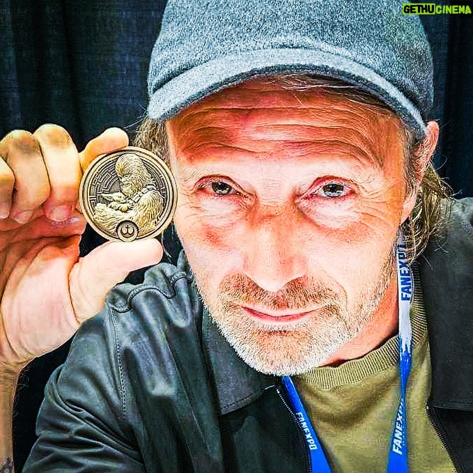 Peter Mayhew - 773 Likes - ENCODED MESSAGE: Password ‘Stardust’ Galen Erso is urging you to HELP THE WOOKIEE GIVE! Get your charity challenge coin or patch at the link in our bio!
Much love to Mads Mikkelsen! @theofficialmads