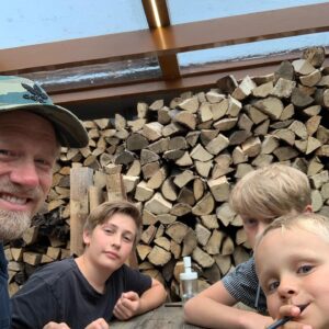 Peter Schmeichel Instagram - Ice cream, pizza and looking at fish with the boys #niceday #whattodo #badweather