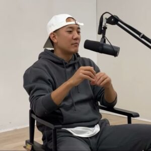 Peter Sudarso Instagram - swipe to see how I climb the stairs of life with (partial) sanity 😂
📸: @herronre 
JAMcast/Travis: @thetraviswong 
@jamovement
check out the jamcast for the full chat!

https://m.youtube.com/watch?v=48w5wC95f68&feature=youtu.be