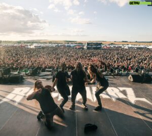 Peter Tägtgren Instagram - ROCKHARZ 🇩🇪 What a crazy time with you all!🤘
We are now on our way to Finland to play at @madfestt tonight. 🇫🇮
Let’s keep on rockin!🔥

📸 by @acalltothedreamers 

#PAINband #IAMPAIN #Rockharz #RockharzFestival #Festival #SummerFestival #IndustrialMetal #Explore