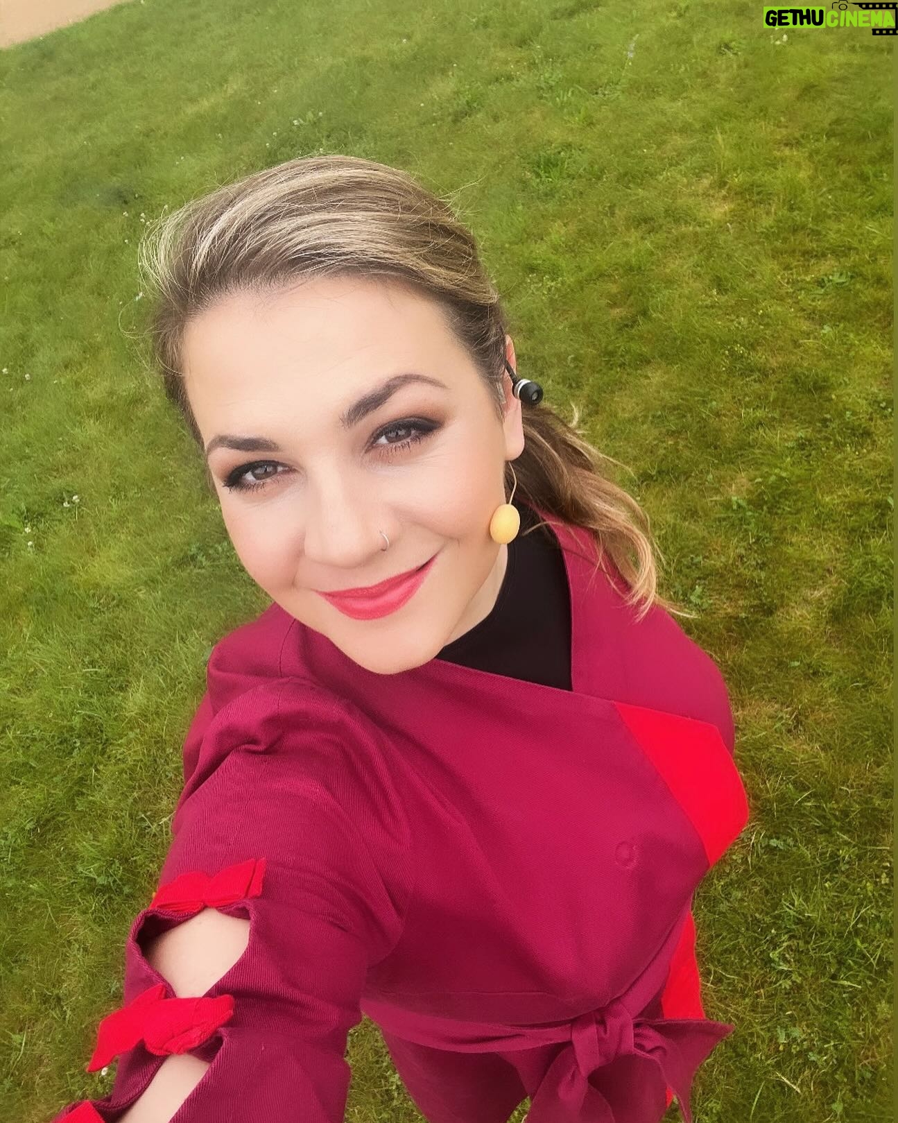 Petra Vindyšová - 203 Likes - Jedno z posledních natáčeníček 🎥♥️
#snidanesnovou #snidane #tvshow #cookingshow #job #tv #chef #chefslife #masterchef