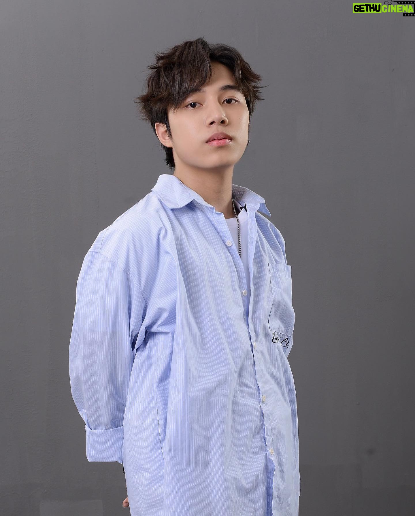 Phạm Thế Bằng - 315 Likes - Yêu nhau mấy núi cũng trèo, dù còn cái nịt vẫn đèo đi chơi 🤭