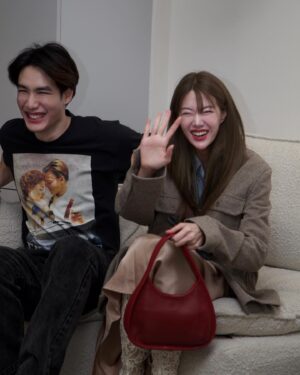 Phanuroj Chalermkijporntavee Instagram - 5วันดี4วันไข้ 👁️👄👁️