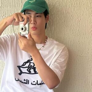 Phanuroj Chalermkijporntavee Instagram - 🦀🦖🐬