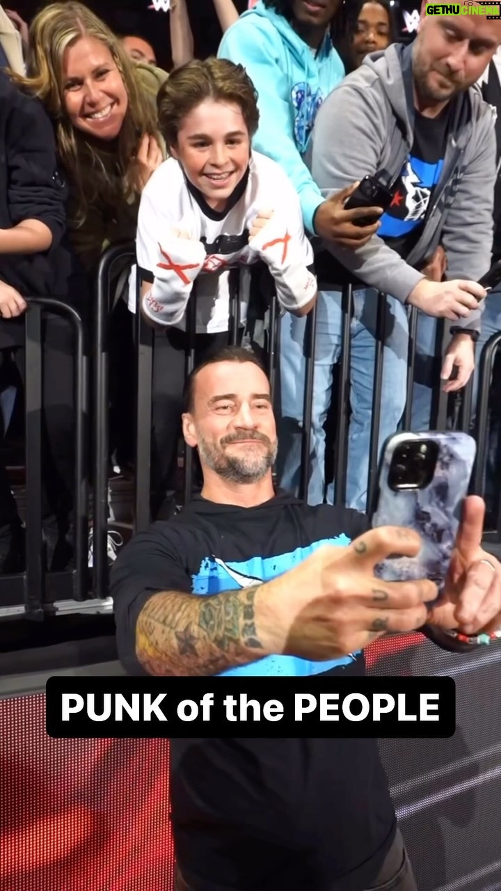Phil Brooks - 170K Likes - @cmpunk having fun with the Philly crowd at the #RawAfterMania last night 😂🤳