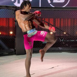 Phil Davis Instagram - IT’S APRIL!!! U guys knows what that means..... FIGHT MONTH💪

.
.

.
.
.
.
#mmatraining #mmafitness #fitnessgym #fitnesspageforall #fitnessclub #fightlife #fighterlife #successfulmindset